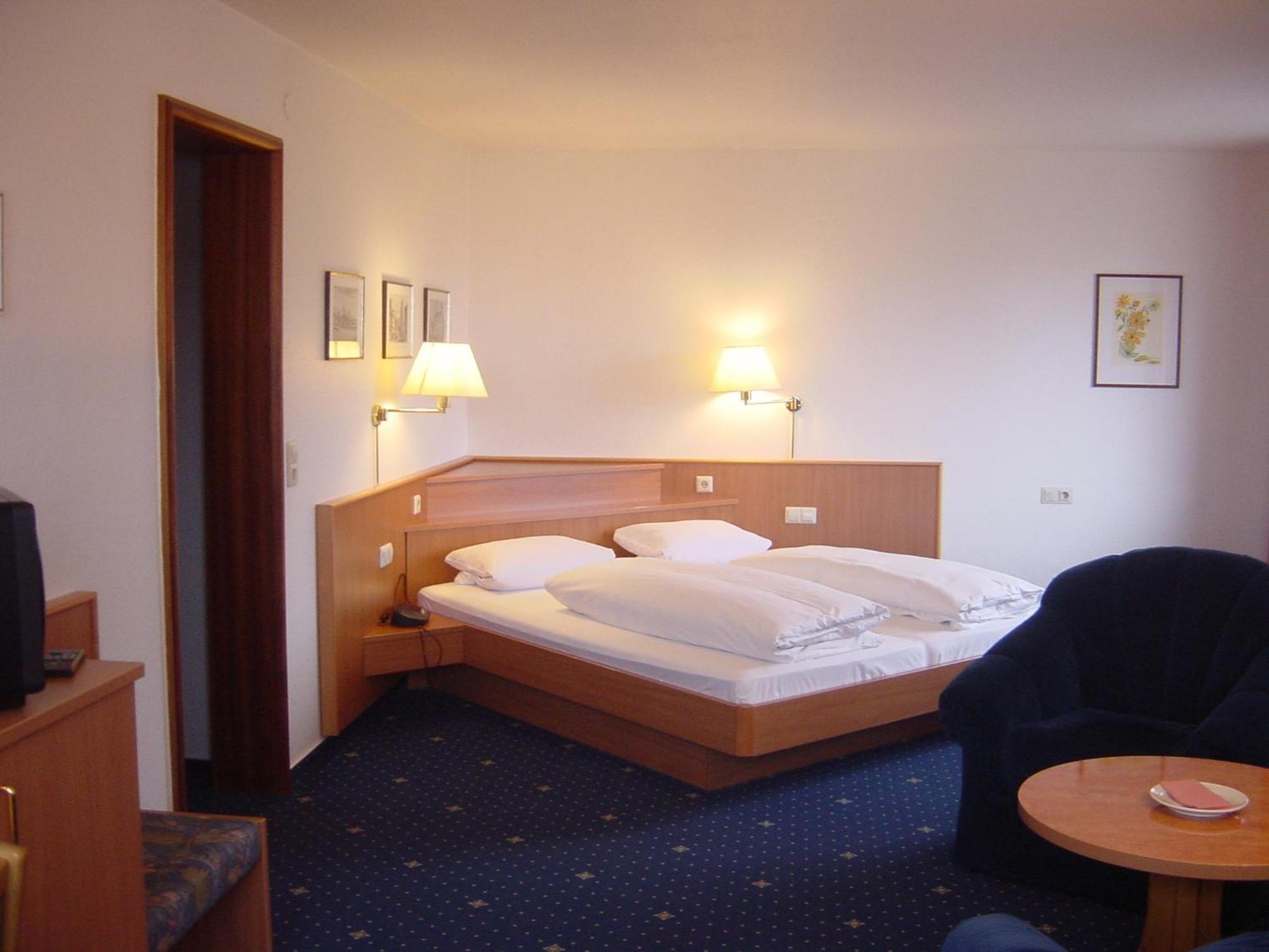 Hotel Garni Eden Meersburg Esterno foto